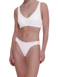 Sloggi ZERO Feel 2.0 Soft Bra - Silk White 9 Sloggi ZERO Feel 2.0 Soft Bra - Silk White -FREYA Shop 40 239b157e 2eb5 4419 9c0d 9956aea3bedf