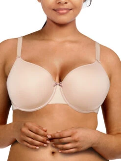 Chantelle Basic Invisible T-Shirt Bra - Soft Pink