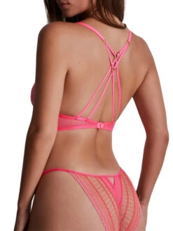 Aubade Pure Vibration Triangle Bralette - Pink Flash -FREYA Shop braforme aubade pure vibration 2F10 PINF 3b