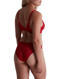 Aubade Rosessence Care Triangle Plunge Bra - Gala 14 Aubade Rosessence Care Triangle Plunge Bra - Gala -FREYA Shop braforme aubade rosessence care 2KF12 GALA 2b