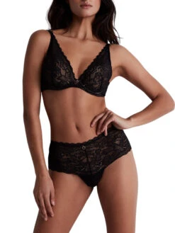 Aubade Rosessence Care High Apex Plunge Bra - Black 15 Aubade Rosessence Care High Apex Plunge Bra - Black -FREYA Shop braforme aubade rosessence care 2KN81 BLAK 3f