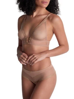 Aubade Sheer Emotion Triangle Bralette - Sand -FREYA Shop braforme aubade sheer emotion 4M10 SANN 2f