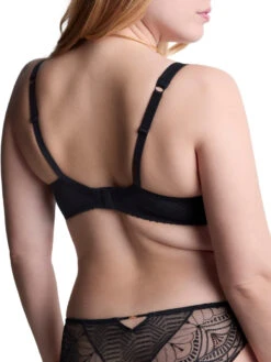 Aubade Vibes Moulded Push-Up Bra - Black -FREYA Shop braforme aubade vibes 2BN08 BLAK 3b