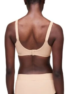 Chantelle Smooth Lines Very Covering Moulded Bra - Golden Beige -FREYA Shop braforme chantelle c11n10 01n b