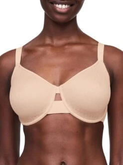 Chantelle Smooth Lines Very Covering Moulded Bra - Golden Beige