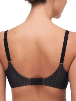 Chantelle Smooth Lines Very Covering Moulded Bra - Black/Beige 7 Chantelle Smooth Lines Very Covering Moulded Bra - Black/Beige -FREYA Shop braforme chantelle c11n10 0ds b