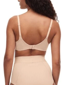 Chantelle Smooth Lines Covering Spacer Bra - Golden Beige -FREYA Shop braforme chantelle c11n20 01n b