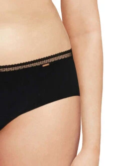 Chantelle Graphic Hipster Period Pants -FREYA Shop braforme chantelle life lingerie period pants c16l40 011 black s