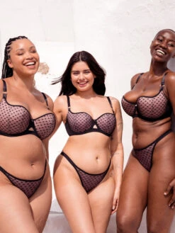 Curvy Kate Boost Heartbreaker Padded Balcony Bra - Black/Pink 17 Curvy Kate Boost Heartbreaker Padded Balcony Bra - Black/Pink -FREYA Shop braforme curvy kate boost heartbreaker CK092106 BPK 4l