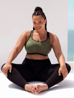 Curvy Kate Everymove Wired Multiway Sports Bra - Jungle Green/Black -FREYA Shop braforme curvy kate everymove CK043113 JUB l