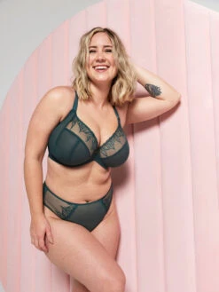 Curvy Kate Flare Full Plunge Bra - Emerald Sparkle 23 Curvy Kate Flare Full Plunge Bra - Emerald Sparkle -FREYA Shop braforme curvy kate flare CK087101 EMS l