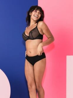 Curvy Kate Lifestyle Plunge Bra - Black -FREYA Shop braforme curvy kate lifestyle ck5703 ck5711 black ls1 dc47ab82 a243 4c84 8ddb 03284ee320ab