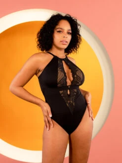 Curvy Kate Indulgence Bodysuit - Black/Latte -FREYA Shop braforme curvy kate scantilly indulgence ST010704 BLT 4l