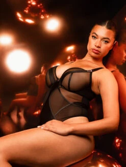 Curvy Kate Suspense Plunge Bodysuit - Black -FREYA Shop braforme curvy kate scantilly suspense ST043704 BLK 2l