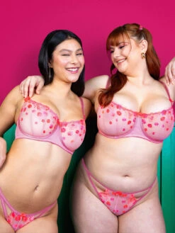 Curvy Kate Strawberry Crush Balcony Bra - Pink Multi -FREYA Shop braforme curvy kate strawberry crush CK075100 PMU 5l