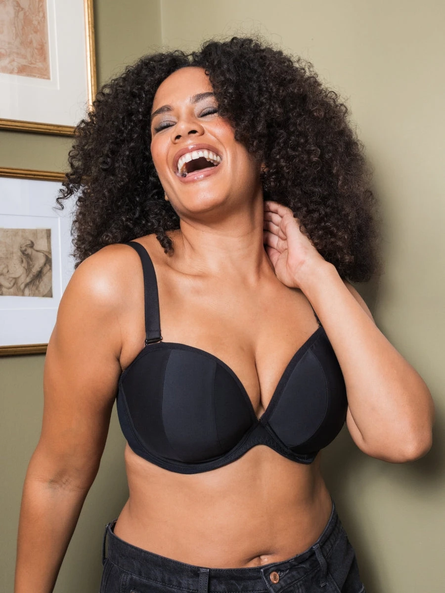 Curvy Kate Superhero Multiway Plunge Bra - Black 11 Curvy Kate Superhero Multiway Plunge Bra - Black - Image 9