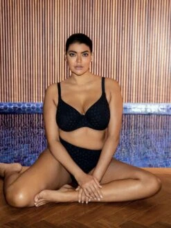 ELOMI Bazaruto Plunge Bikini Top - Black -FREYA Shop braforme elomi swimwear bazaruto bikini top es800602 blk black ls