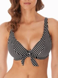 FREYA Beach Hut High Apex Bikini Top - Black