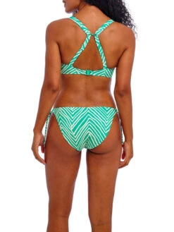 FREYA Fiji Falls High Apex Bikini Top - Marine -FREYA Shop braforme freya fiji falls AS206813 MAR 4b