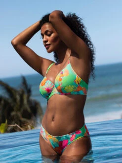 FREYA Isla Margarita Plunge Bikini Top - Jade -FREYA Shop braforme freya isla margarita AS206502 JAE l