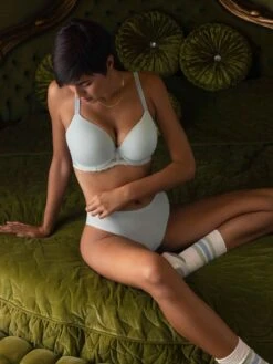 FREYA Offbeat Moulded Demi T-Shirt Bra - Purewater -FREYA Shop braforme freya offbeat aa5450 pwe ls