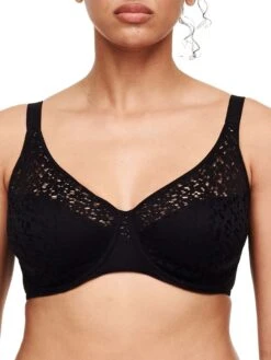 Chantelle Easy Feel Norah Covering Moulded Bra - Black