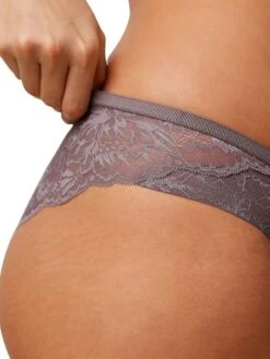 Triumph Amourette Charm Brazilian -FREYA Shop braforme lingerie triumph briefs amourette charm 10214456 3091 s