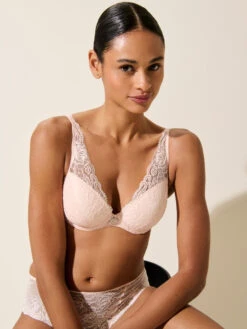 MARIE JO Cyrile Padded Plunge Bra - Crystal Pink -FREYA Shop braforme marie jo cyrile 0102924 CRP 2l