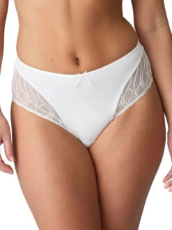 MARIE JO Heleen Full Brief