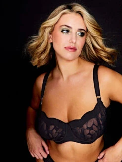 Ashley Padded Balcony Bra - Black -FREYA Shop braforme panache sculptresse ashley 11091 013 2l