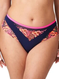 PRIMADONNA Devdaha Luxury Thong 39 PRIMADONNA Devdaha Luxury Thong -FREYA Shop braforme primadonna lingerie devdaha vel velvet blue 0663441 f 81e468c9 c764 4425 b33c bd5dcdf99ca9