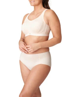 PRIMADONNA The Gym Racerback Sports Bra - Venus -FREYA Shop braforme primadonna the gym 6000410 VEN 2s