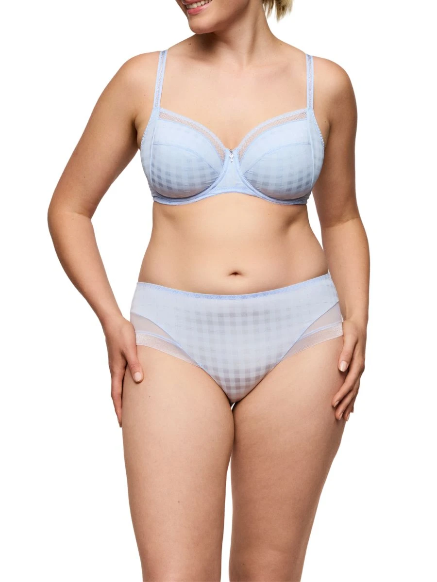 Chikone Hotpant 6 Chikone Hotpant - Image 4