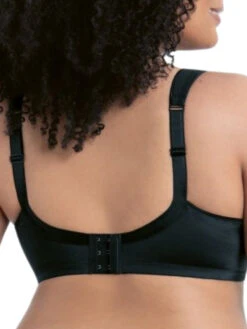 Rosa Faia Twin Moulded Soft Bra - Black -FREYA Shop braforme rosa faia twin 5493 001 2b