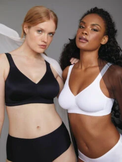 Rosa Faia Twin Moulded Soft Bra - White 16 Rosa Faia Twin Moulded Soft Bra - White -FREYA Shop braforme rosa faia twin 5493 006 l