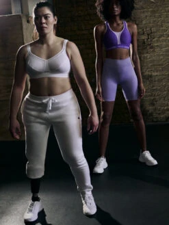 Shock Absorber Active Classic Support Sports Bra - White -FREYA Shop braforme shock absorber active classic SN102 WHT 4l