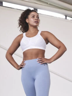 Shock Absorber D+ Max Support Sports Bra - White -FREYA Shop braforme shock absorber d max SN109 0DS 5l