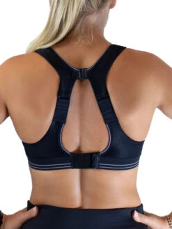 Shock Absorber Ultimate Run Sports Bra - Black/Silver -FREYA Shop braforme shock absorber ultimate run S5044 BSV b