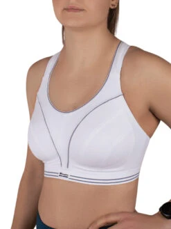 Shock Absorber Ultimate Run Sports Bra - White/Silver 15 Shock Absorber Ultimate Run Sports Bra - White/Silver -FREYA Shop braforme shock absorber ultimate run S5044 WSV s