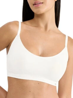 Sloggi FREE Evolve Padded Bralette - Silk White