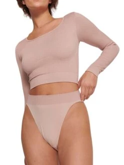 Sloggi EVER Infused Aloe Long Sleeve Crop Top -FREYA Shop braforme sloggi top 10216238 6116 full 54b57bf2 504e 49a6 a8c2 014df2e1e466