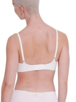 Sloggi ZERO Feel 2.0 Ultra Bra - Silk White -FREYA Shop braforme sloggi zero feel 2.0 10217766 00GZ 2b