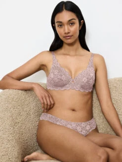 Triumph Amourette W High Apex Bra - Mauve Rose -FREYA Shop braforme triumph amourette 10209574 1347 l