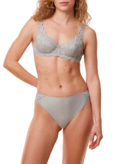 Triumph Amourette W High Apex Bra - Silent Grey -FREYA Shop braforme triumph amourette 10209584 7816 3f
