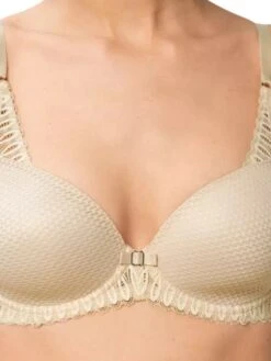 Triumph Aura Spotlight Half Cup Bra - Creamy Dream -FREYA Shop braforme triumph aura 20spotlight 10207996 6720 20close