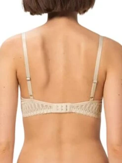 Triumph Aura Spotlight Half Cup Bra - Creamy Dream -FREYA Shop braforme triumph aura 20spotlight 10207996 6720 back