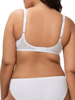 Triumph Comfort Minimizer Bra - White -FREYA Shop braforme triumph comfort minimizer 10166827 0003 2b