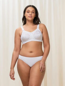 Triumph Doreen Classic Full Cup Bra - White -FREYA Shop braforme triumph doreen 10166213 0003 2l