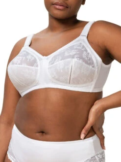 Triumph Doreen Classic Full Cup Bra - White