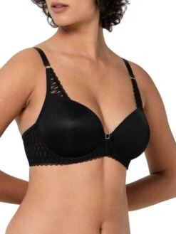 Triumph Aura Spotlight Half Cup Bra - Black -FREYA Shop braforme triumph lingerie aura spotlight 10207996 0004 black s1